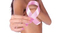 Este esenţial să cunoaşteţi aceşti cinci paşi, deoarece pot demasca posibila existenţă a cancerului de sân. 